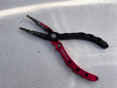 2年間水洗いなしで使用したウミボウズプライヤーの状態